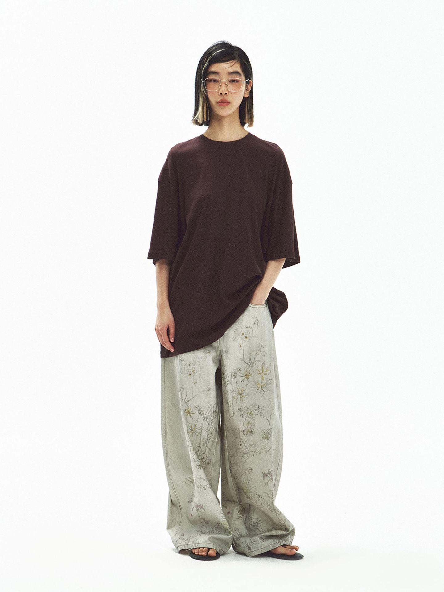 Stylish Flower Design Baggy Jeans