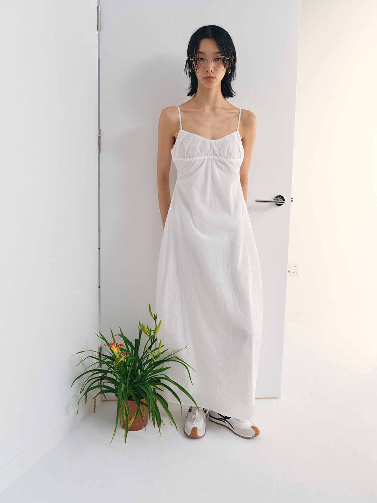 Sleeveless Suspender Pleated Zipper Back Maxi Dress