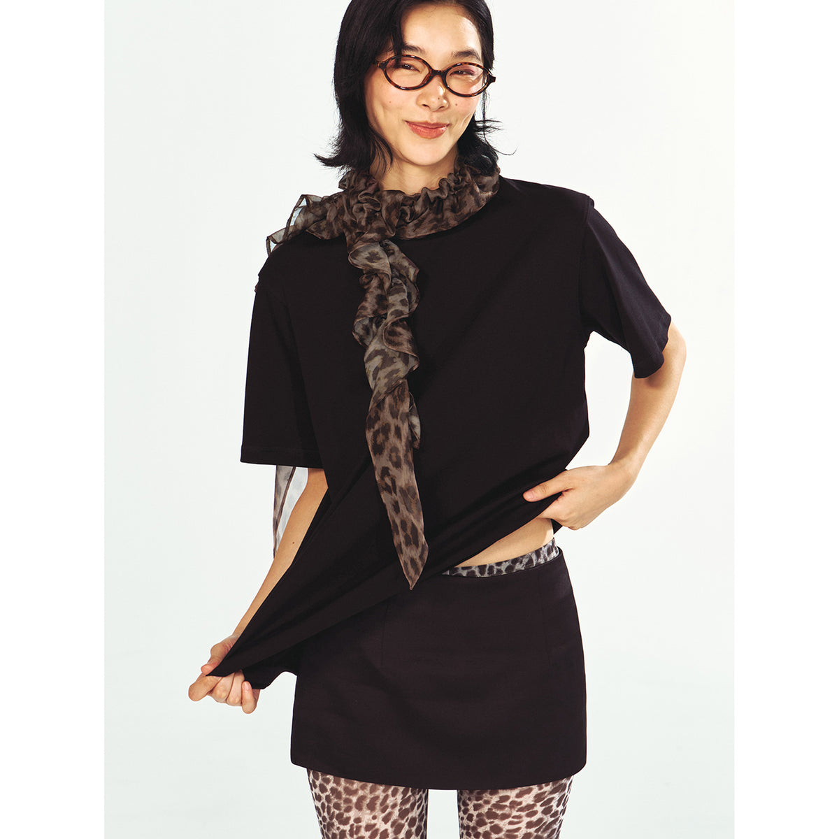 Pleated Design Vintage Style Leopard Print Silk Scarf