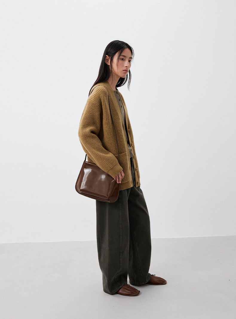 Relaxed Straight Leg Jeans
