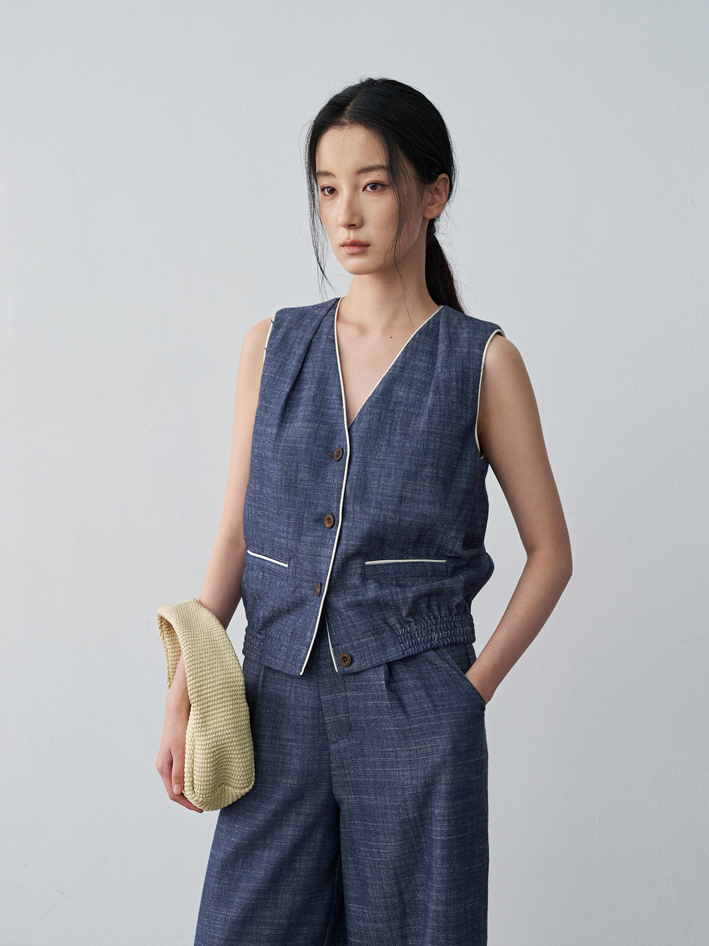 V-neck Single-Breasted Denim Vest Commuter Top