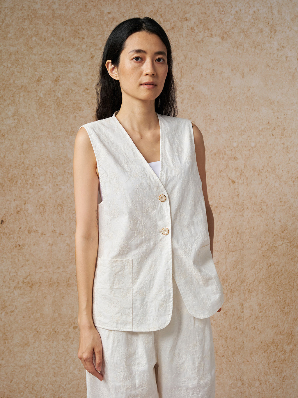 Textured V-neck Sleeveless Vest
