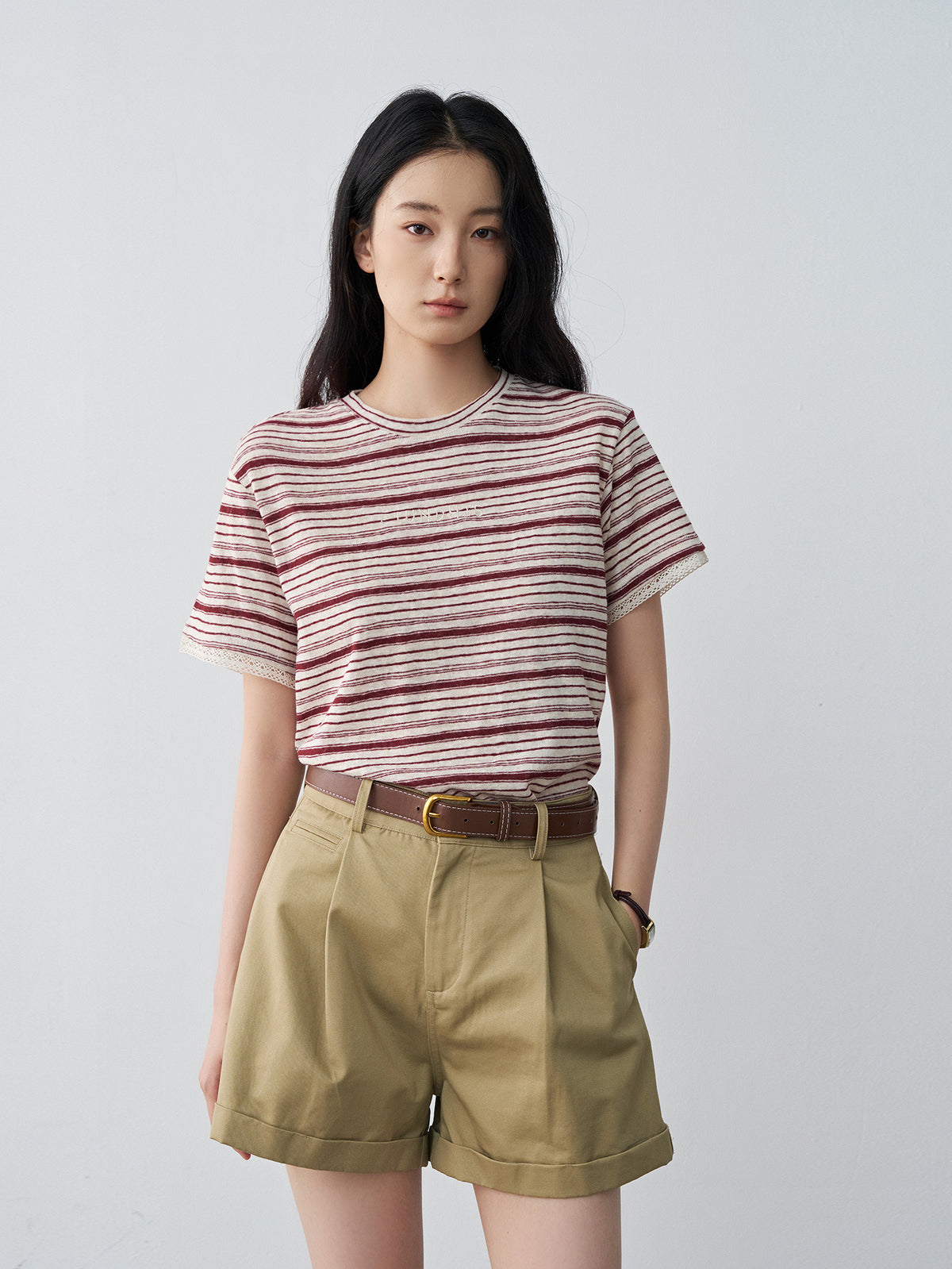 Pleated Mid-rise Rolled Edge Straight Leg Shorts