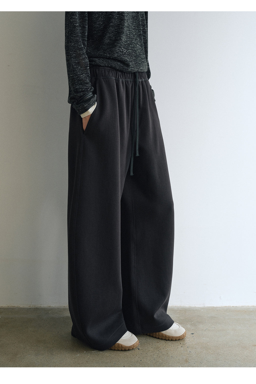Soft Barrel Baggy Sweatpants