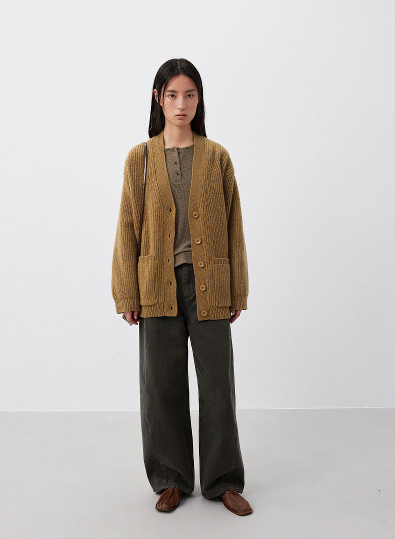 Relaxed Straight Leg Jeans