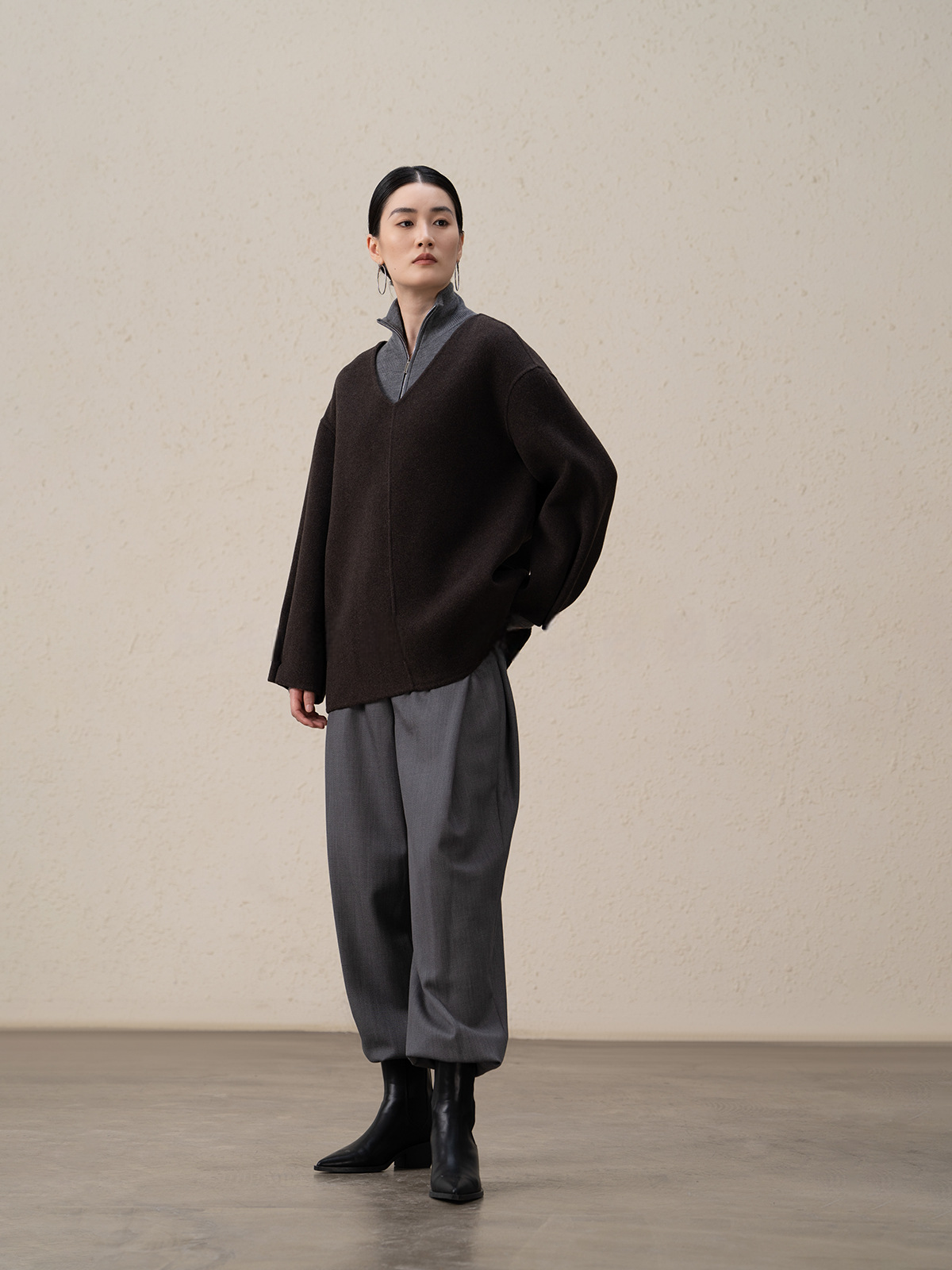 Merino Wool & Cashmere Double-Sided V-neck Coat