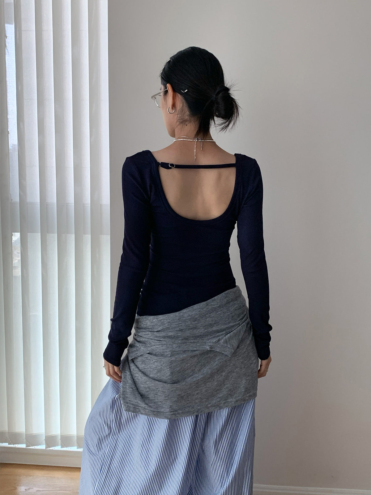Scoop Neck Adjustable Open Back Long Sleeve Top