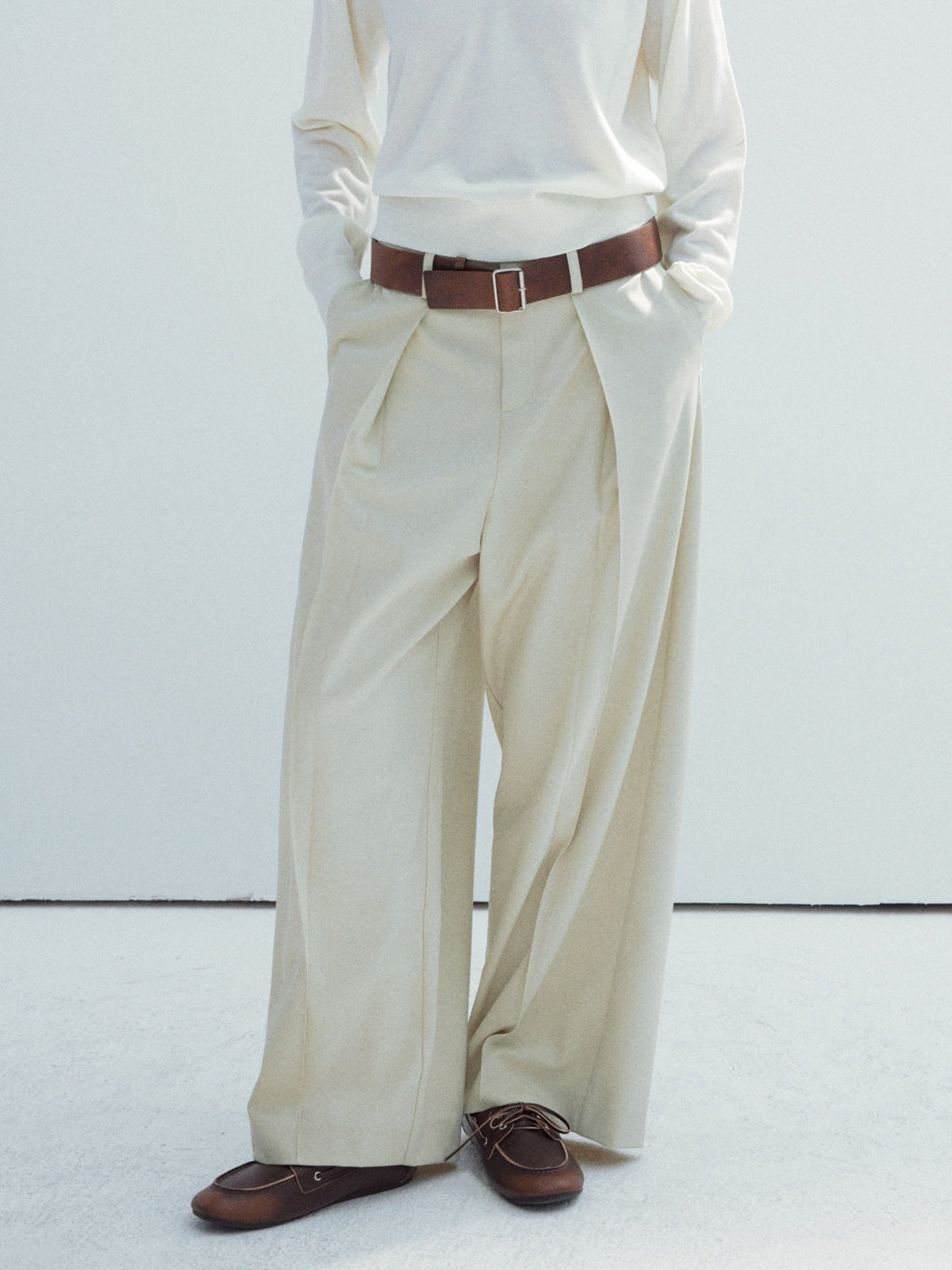 High-waisted Pleated Straight Leg Trousers