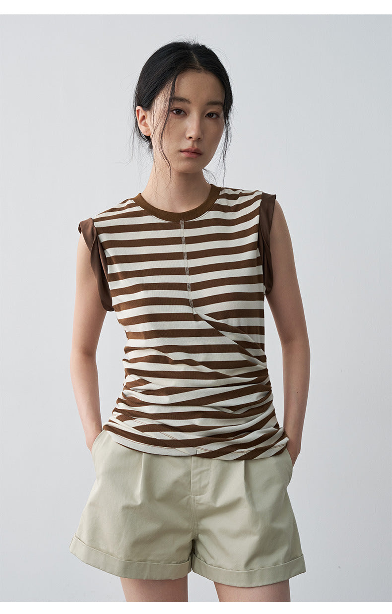 Pleated Mid-rise Rolled Edge Straight Leg Shorts