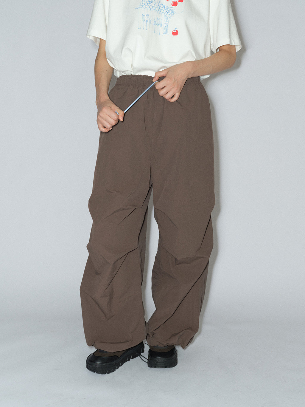 Adjustable Waist Nylon Sports Pants