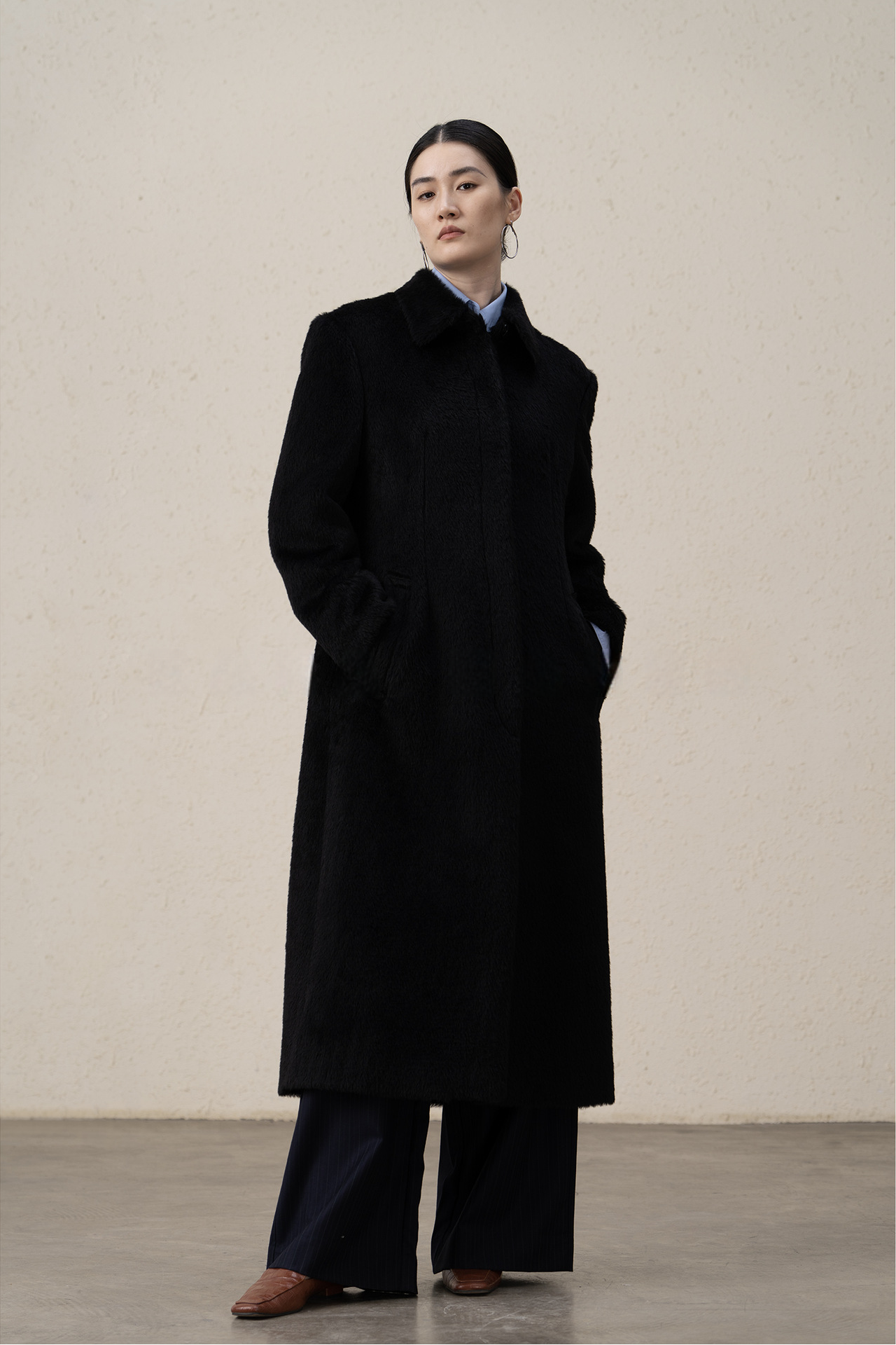 Suri Alpaca & Merino Wool Buttoned Shearling Long Coat