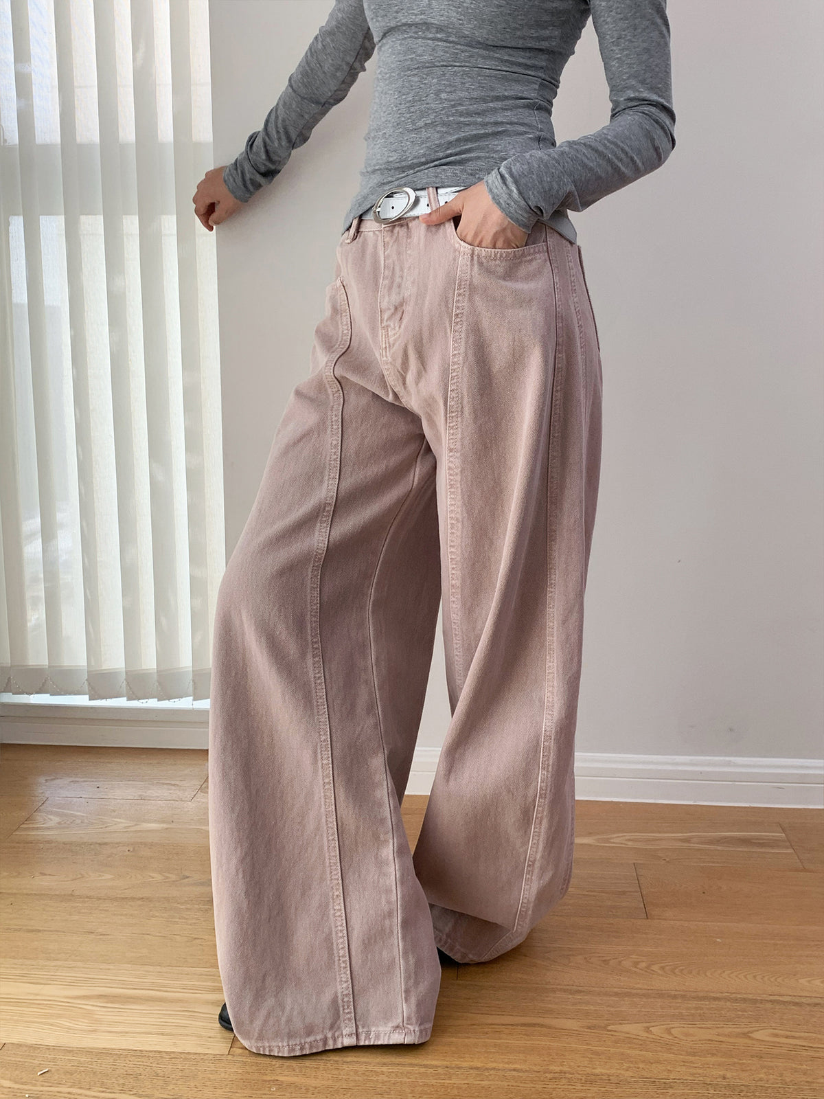 Solid Color High-Waisted Curved Seam Wide Leg Jeans
