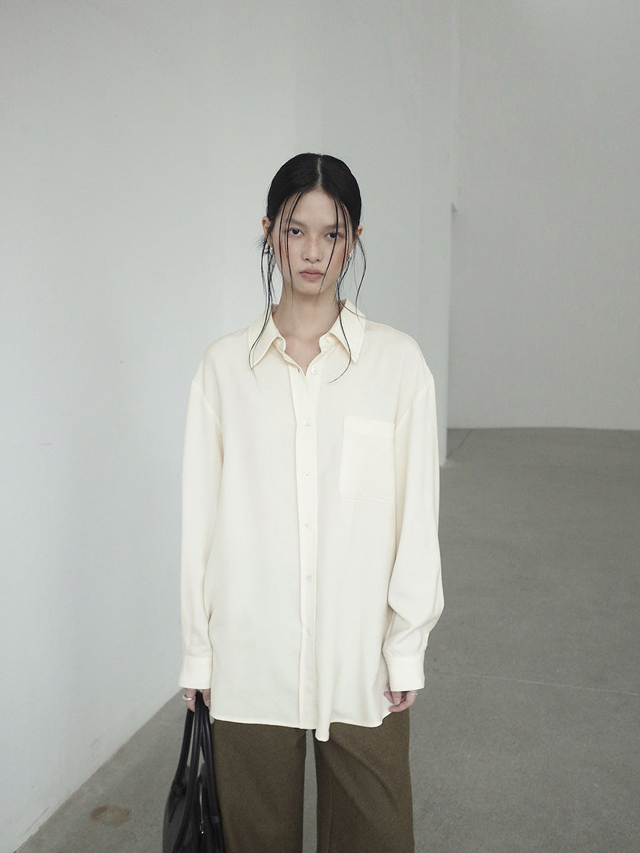 Relaxed Oversized Button-Front Shirt with Pocket