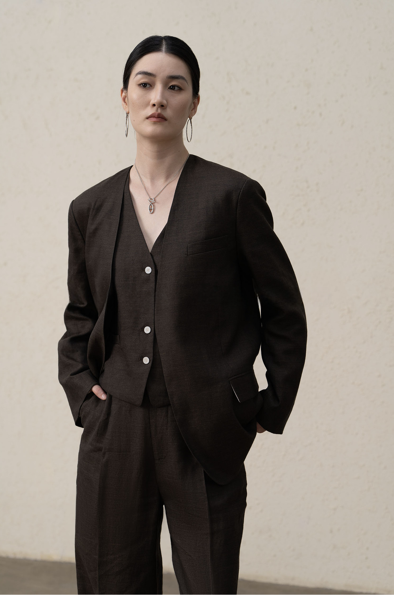 Premium Ramie Loose Oversized Suit Blazer and V-Neck Top