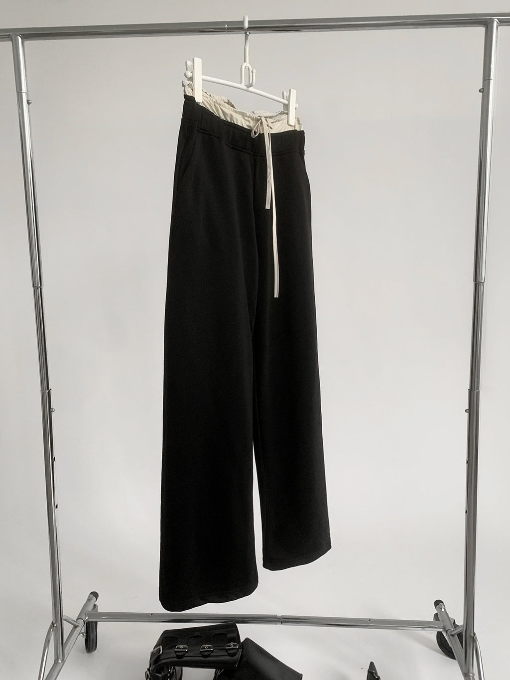Spliced Waist Contrasting Wide-leg Elastic Waist Sweatpants
