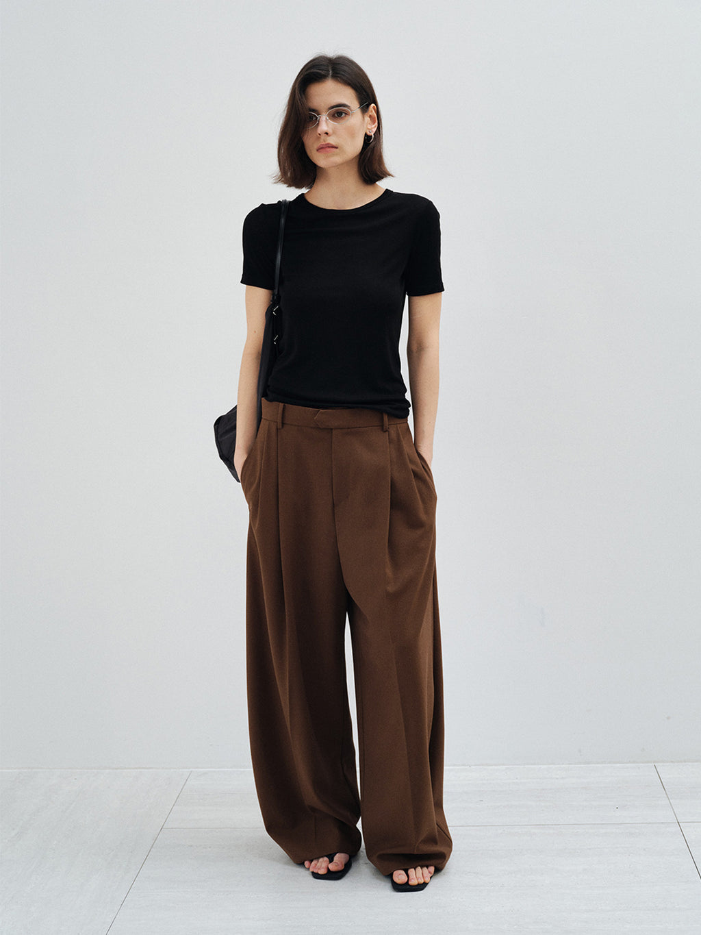 Pleated Casual Wide-Leg Dress Pants