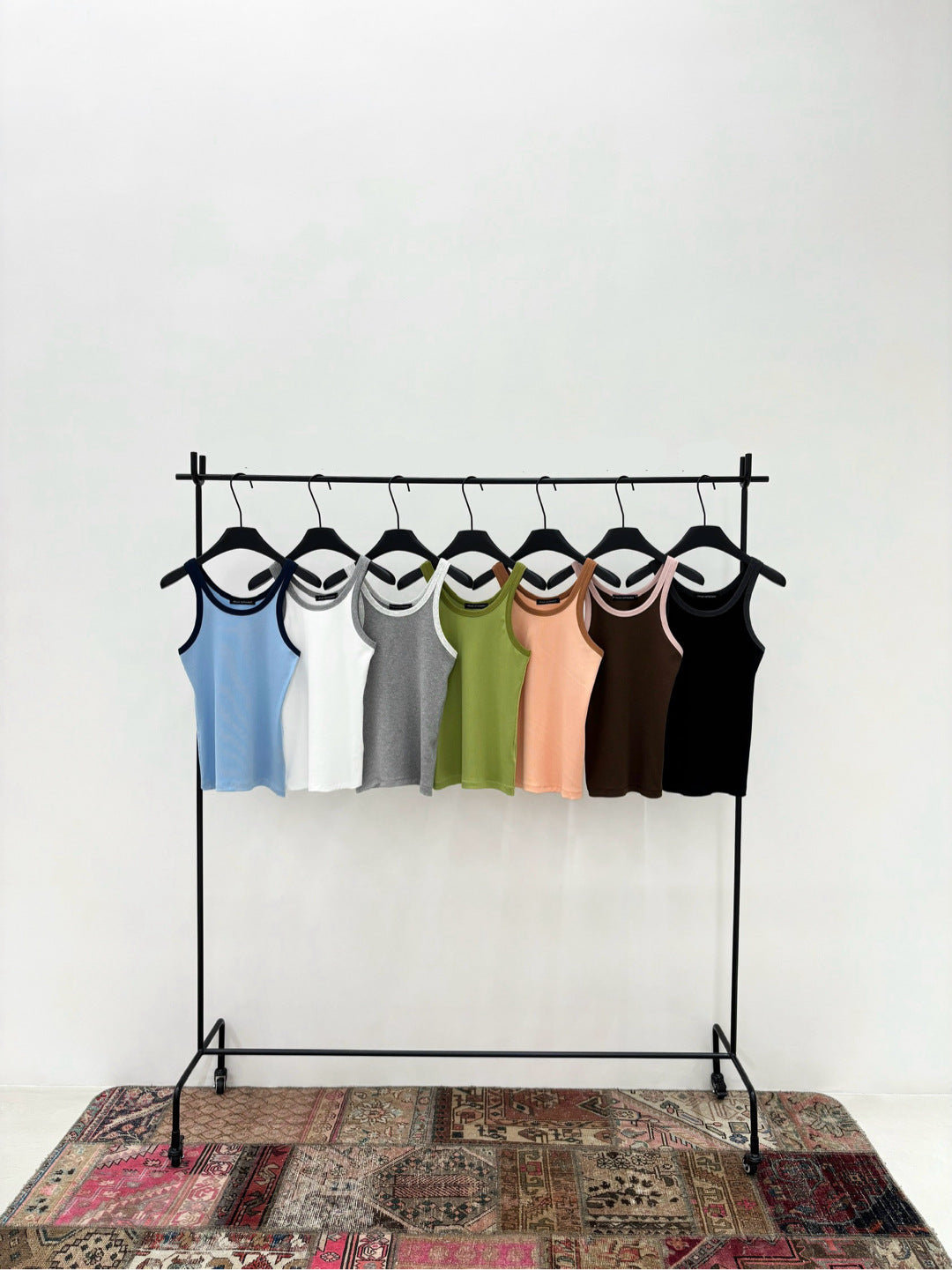 Layered Color-Blocking Casual Tank Top