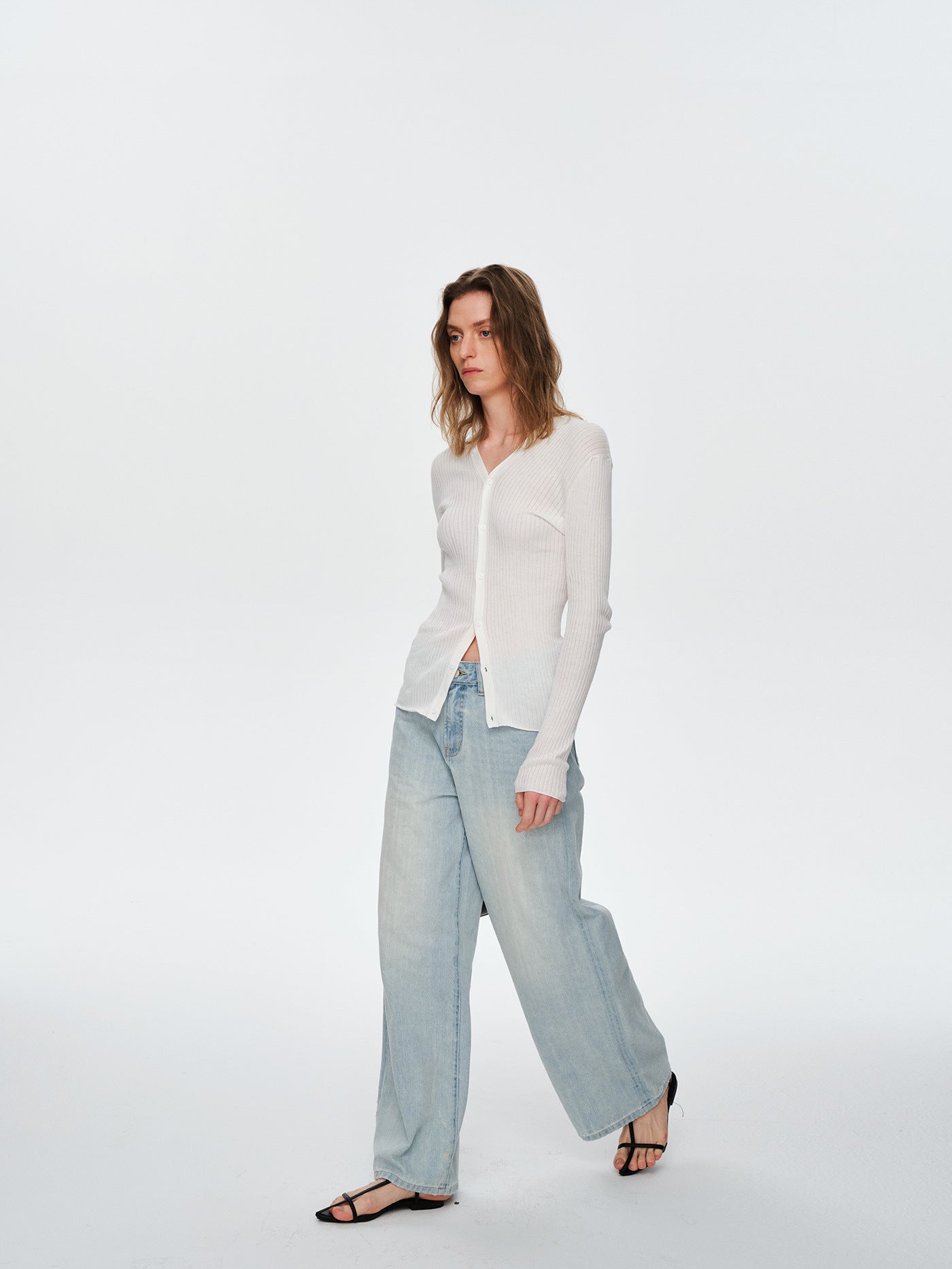 V-neck Knit Shirt