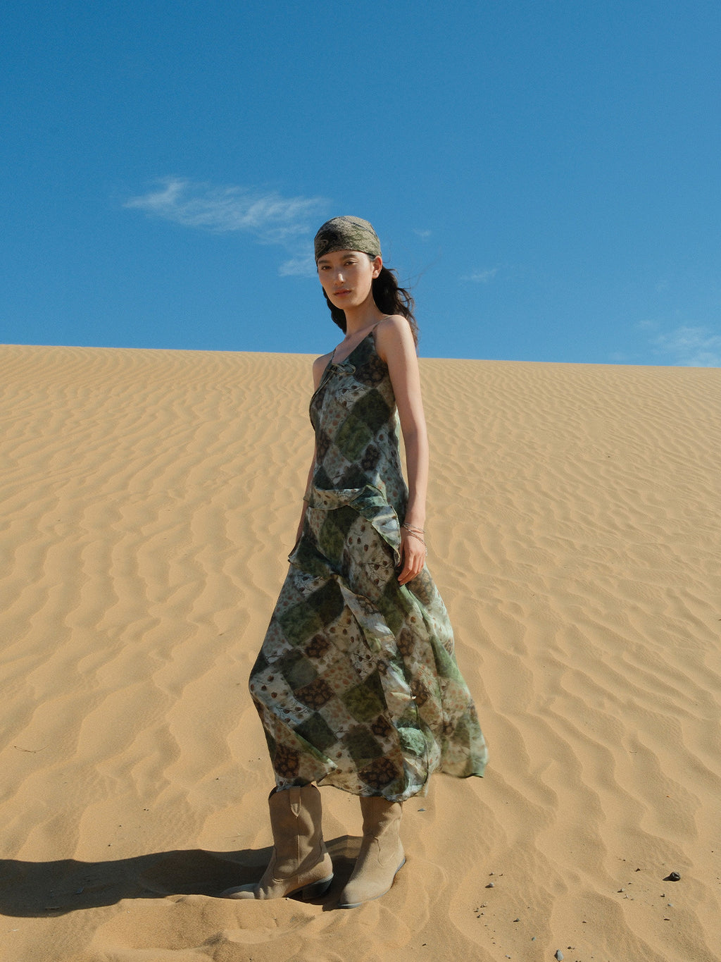 V-neck Printed Spaghetti Strap Maxi Dress