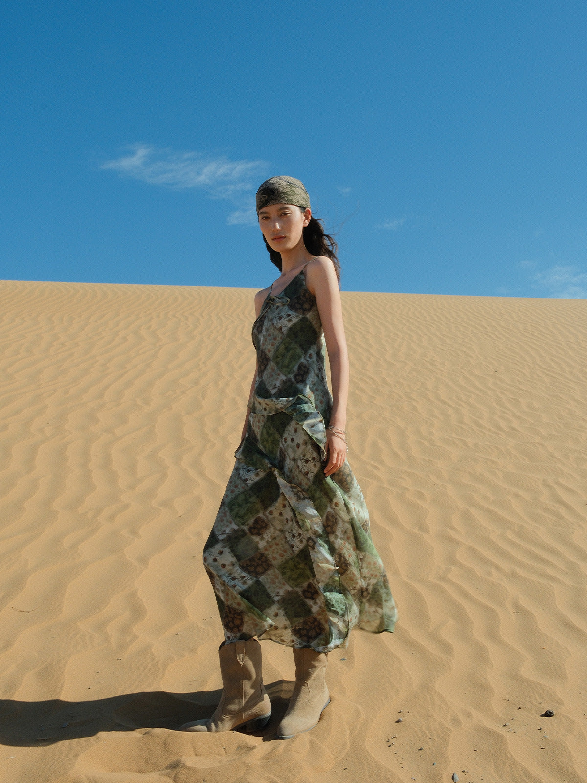 V-neck Printed Spaghetti Strap Maxi Dress