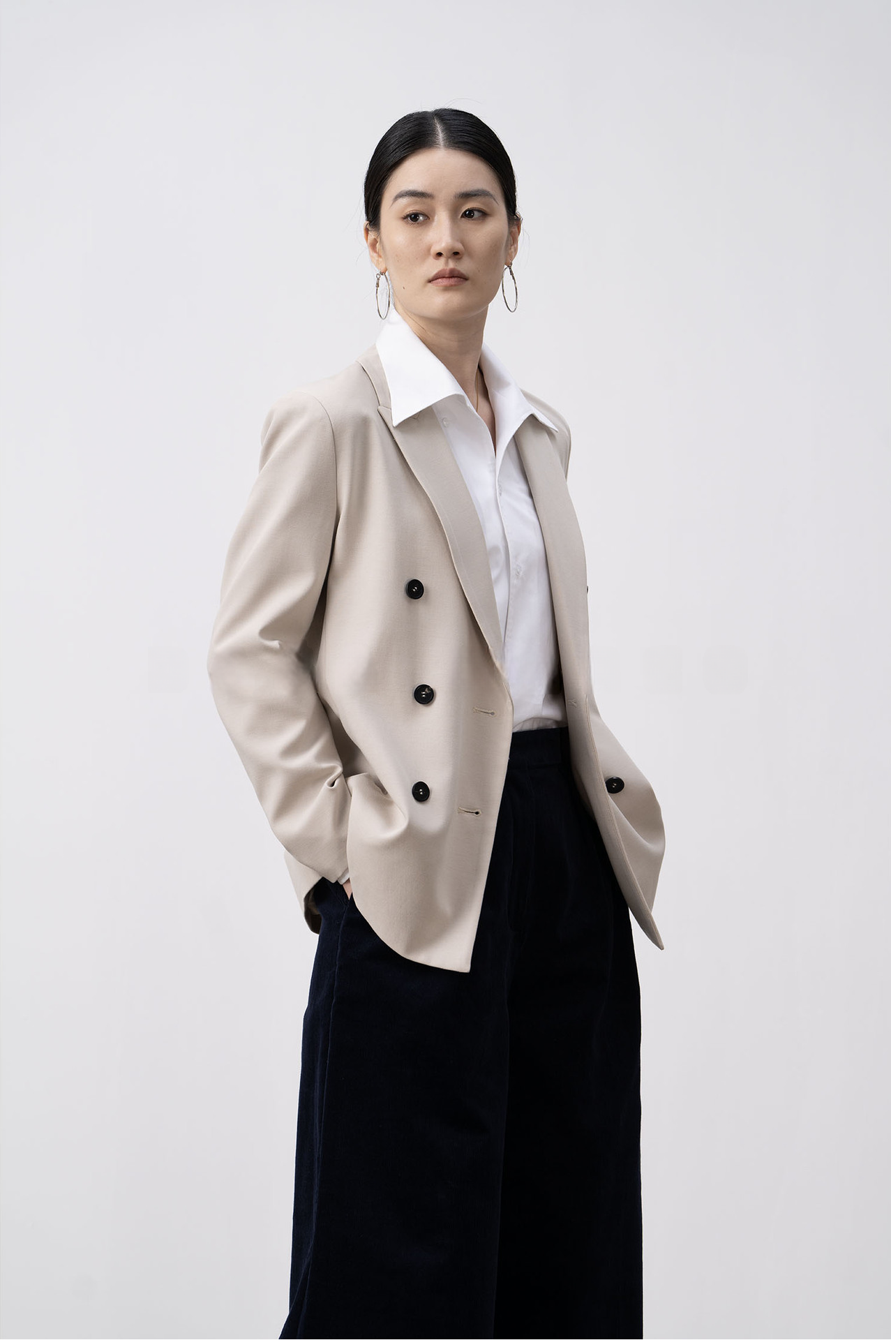 Premium Double-breasted Flared Collar Blazer