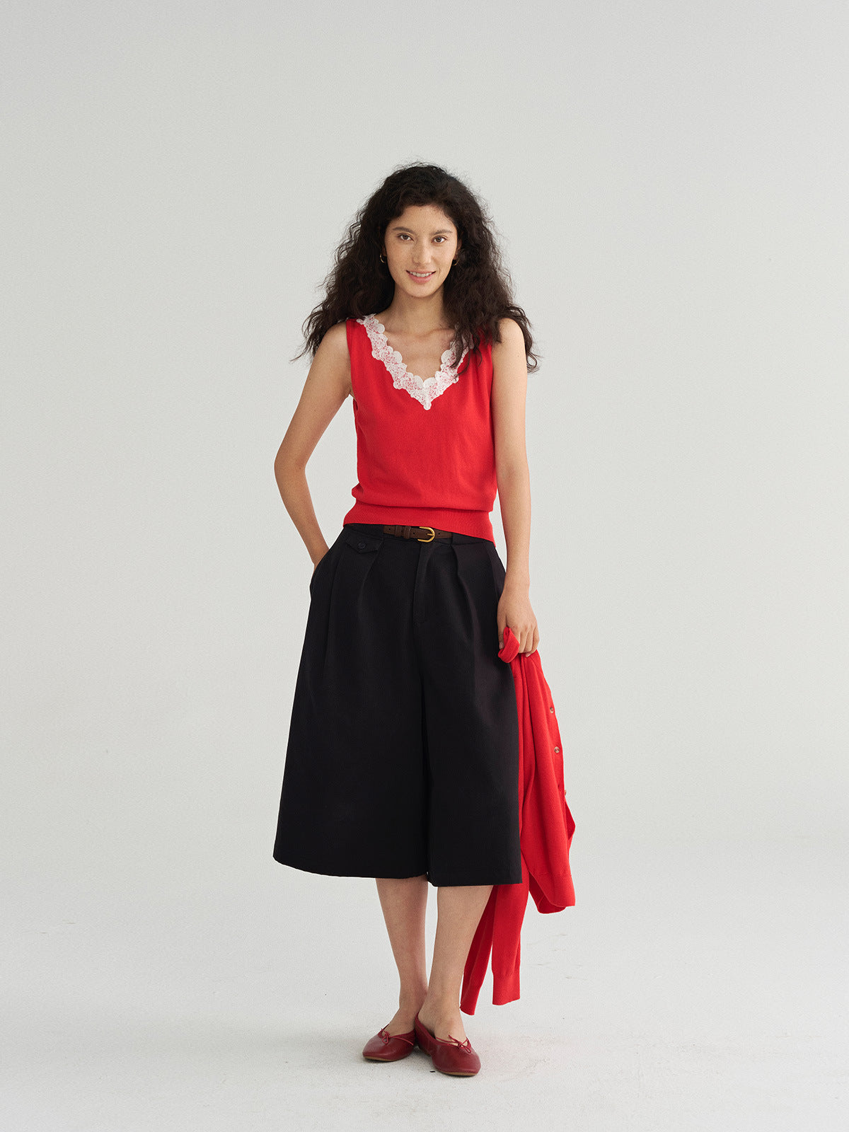 Pleated Wide-Leg Baggy Dress Shorts