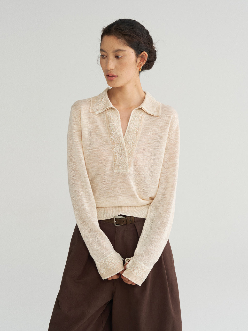 V-shaped Lace Patchwork Long Sleeve Knit Top