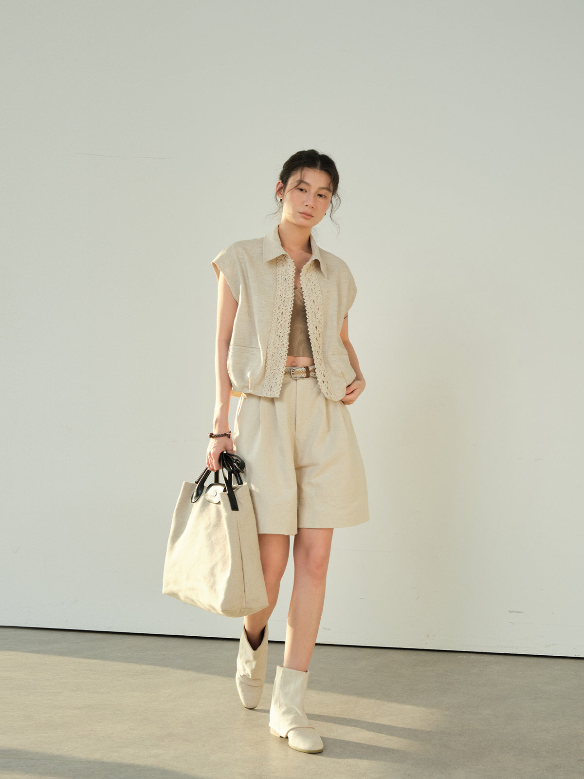 Linen Casual Wide-leg Belt Shorts