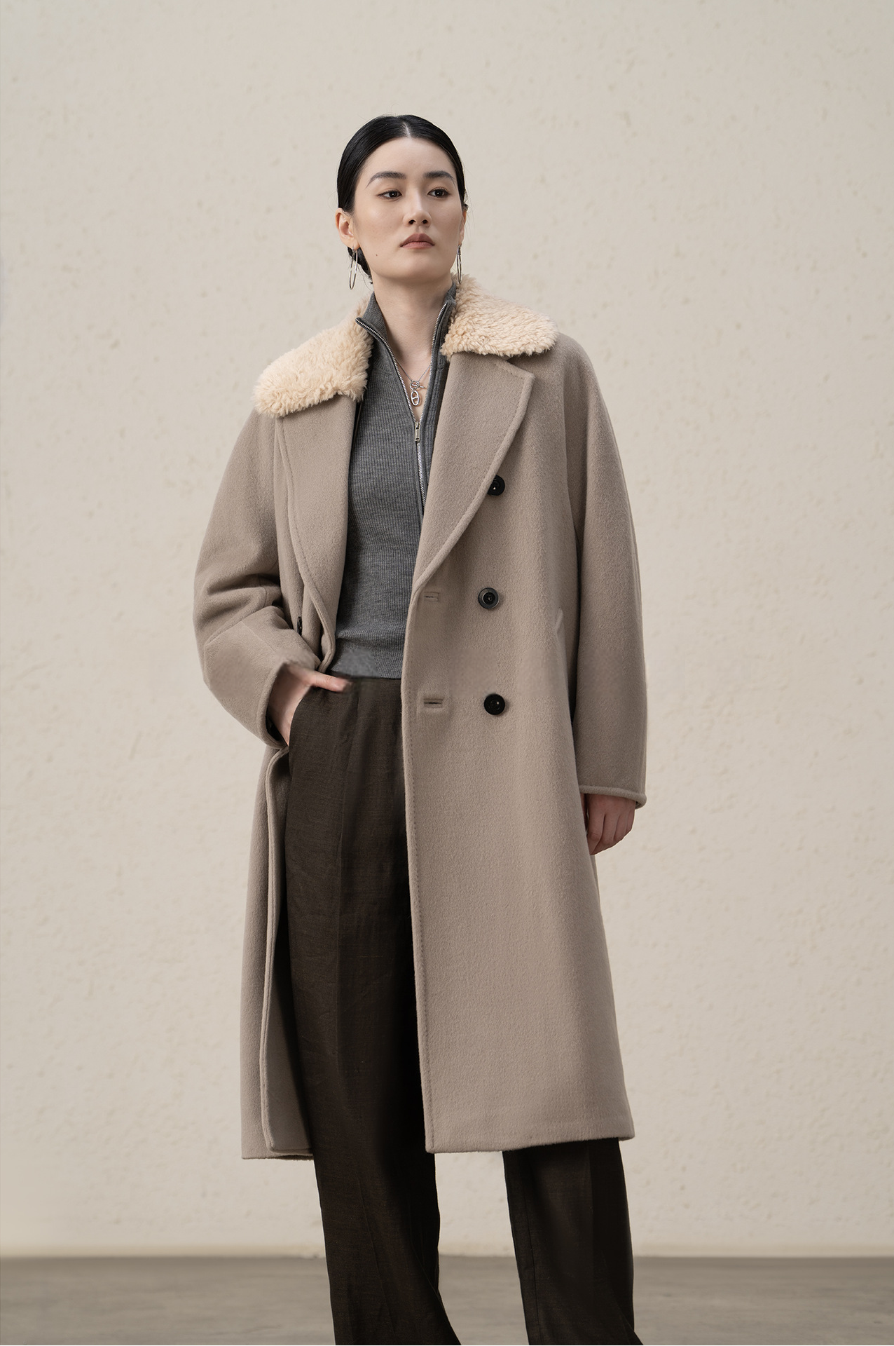 Double-Breasted Merino Wool & Cashmere Coat with Shearling Collar