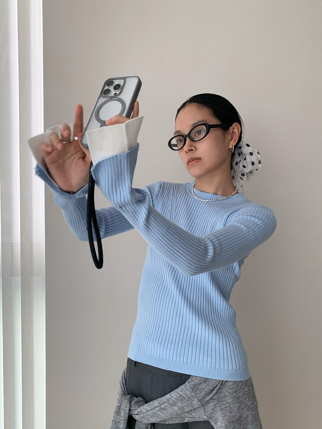 Crew Neck Ribbed Knit Top with Contrast Cuffs