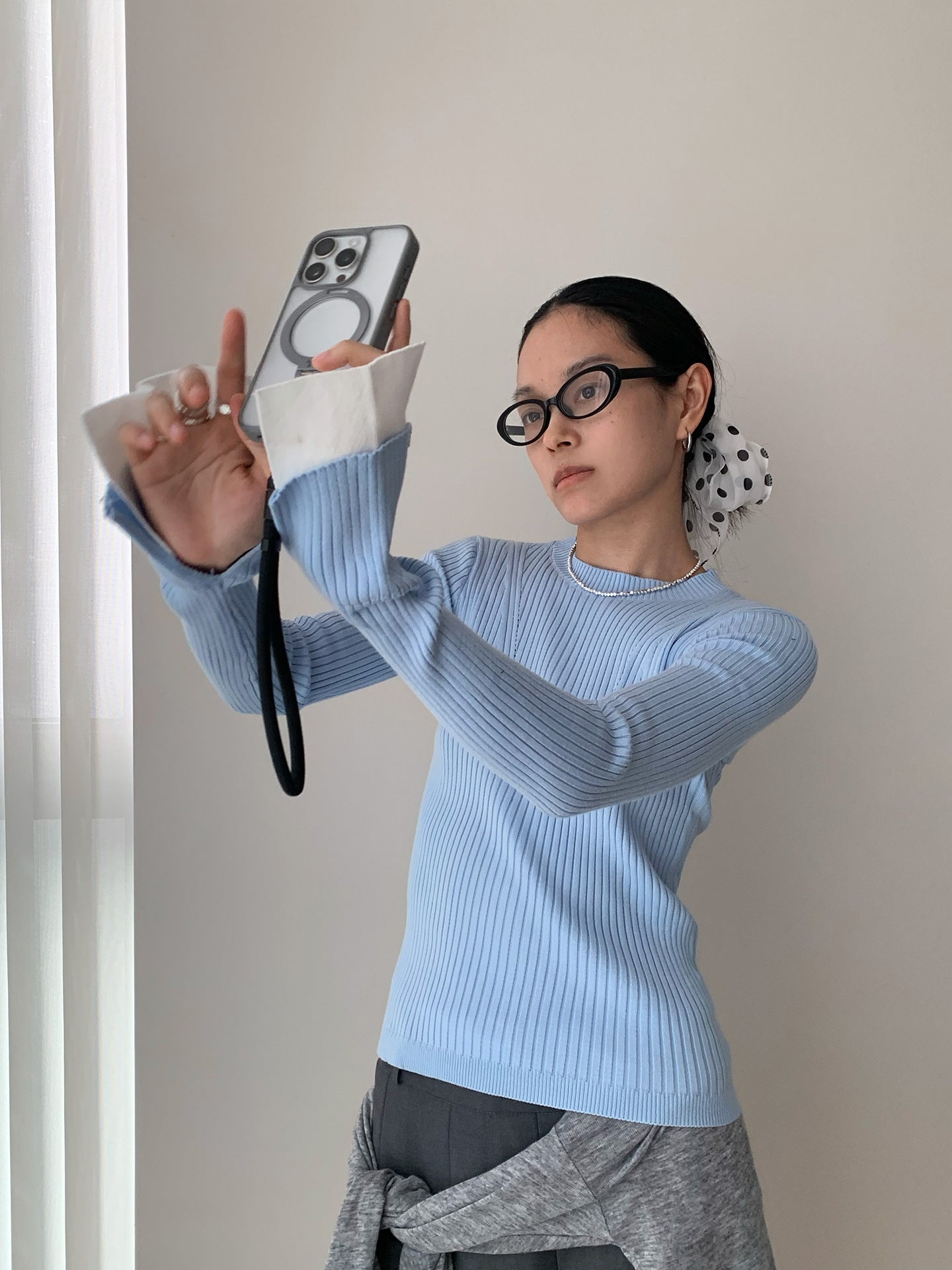 Crew Neck Ribbed Knit Top with Contrast Cuffs