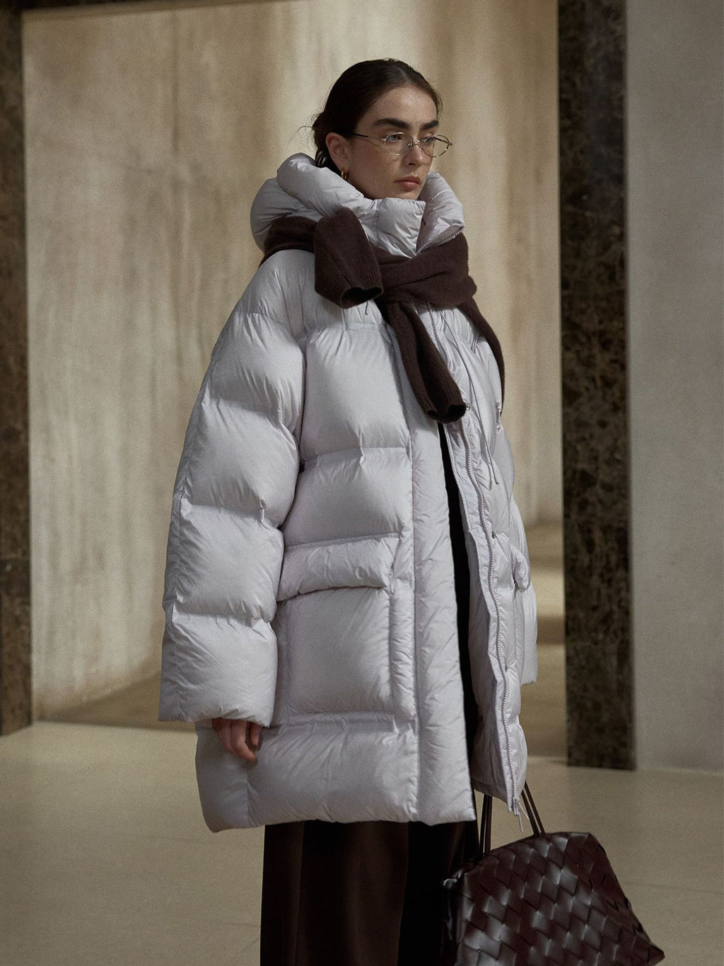 Ultra-Soft Cloud Hooded Seamless Long Puffer Jacket with Pockets