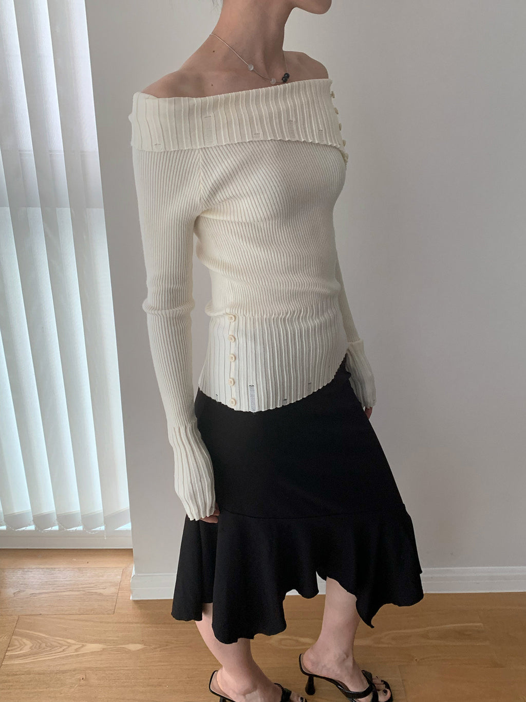 Off-the-shoulder Long Sleeve Knitted Stylish Sweater