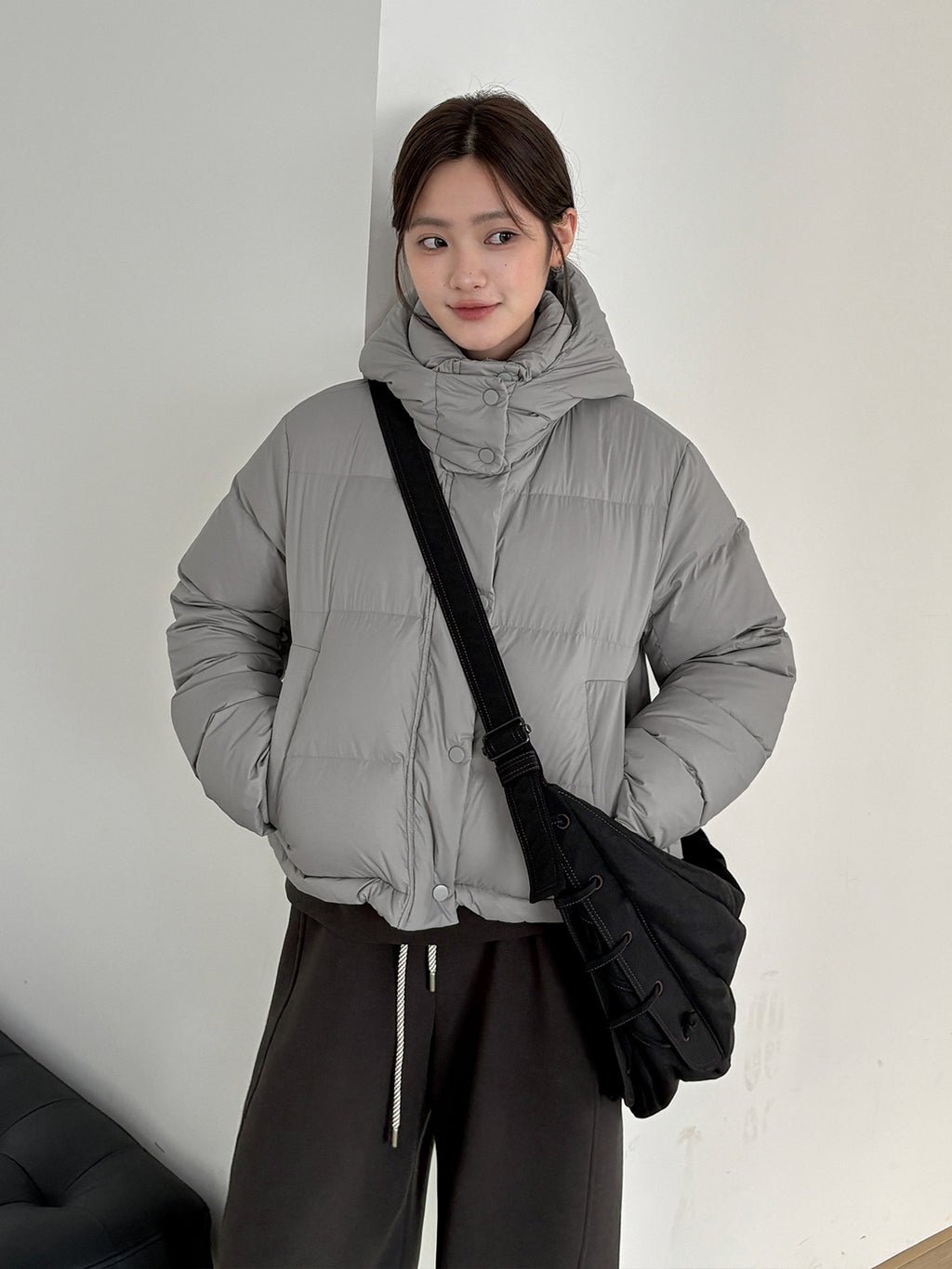 Short White Duck Down Puffer Jacket