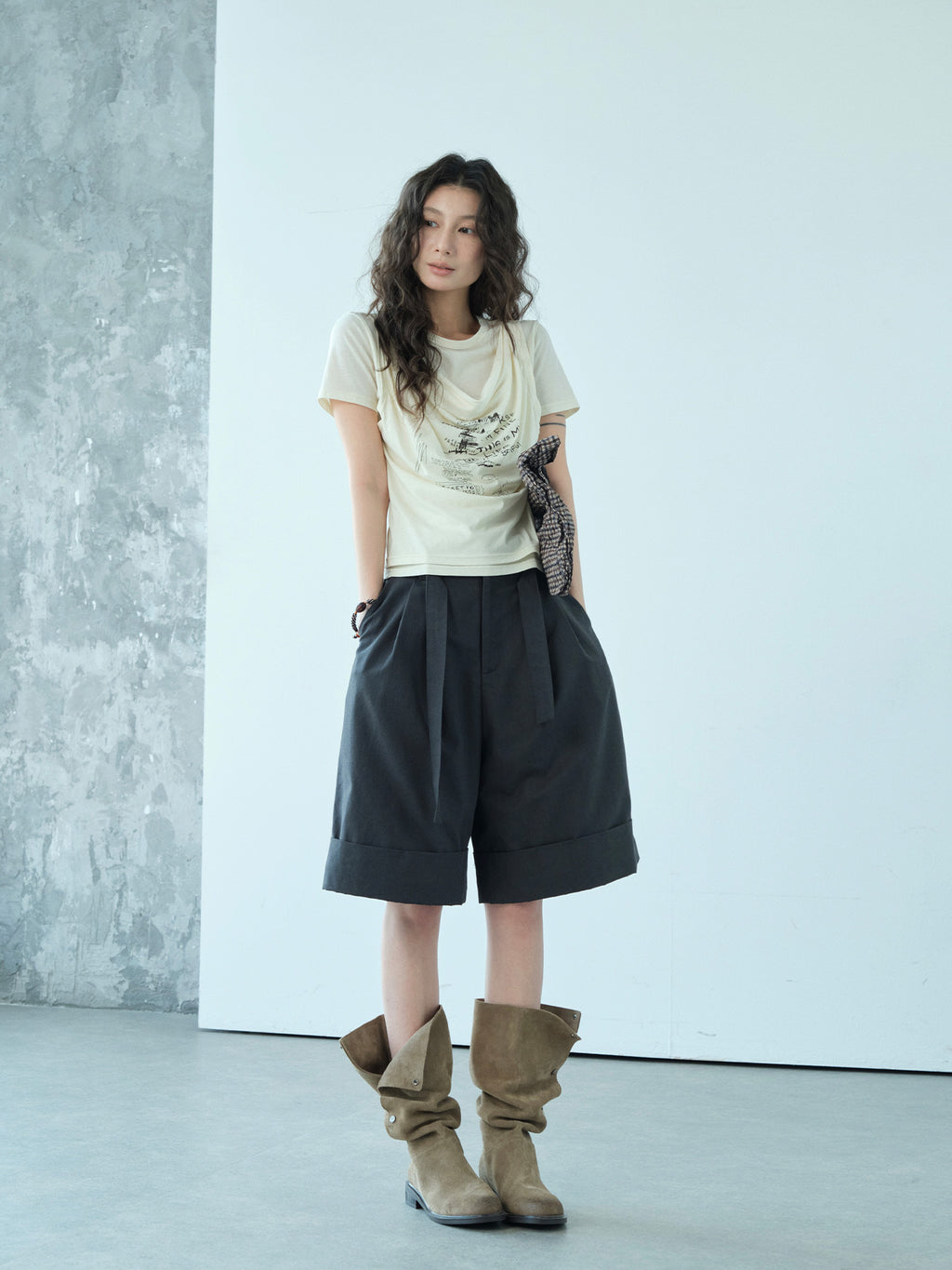 A-Line Pleated Baggy Casual Shorts