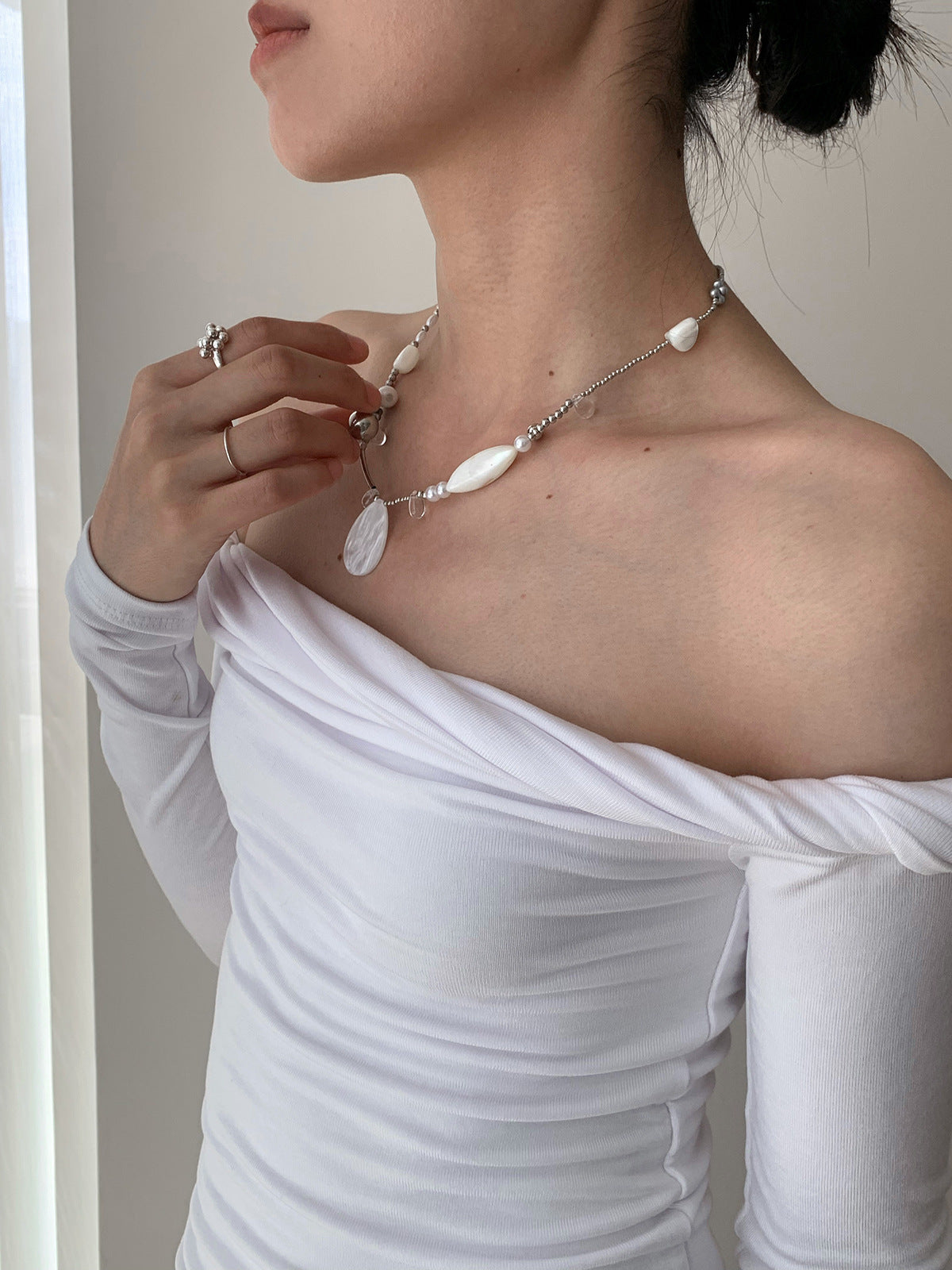 Twisted Off-shoulder Long Sleeves Shirt