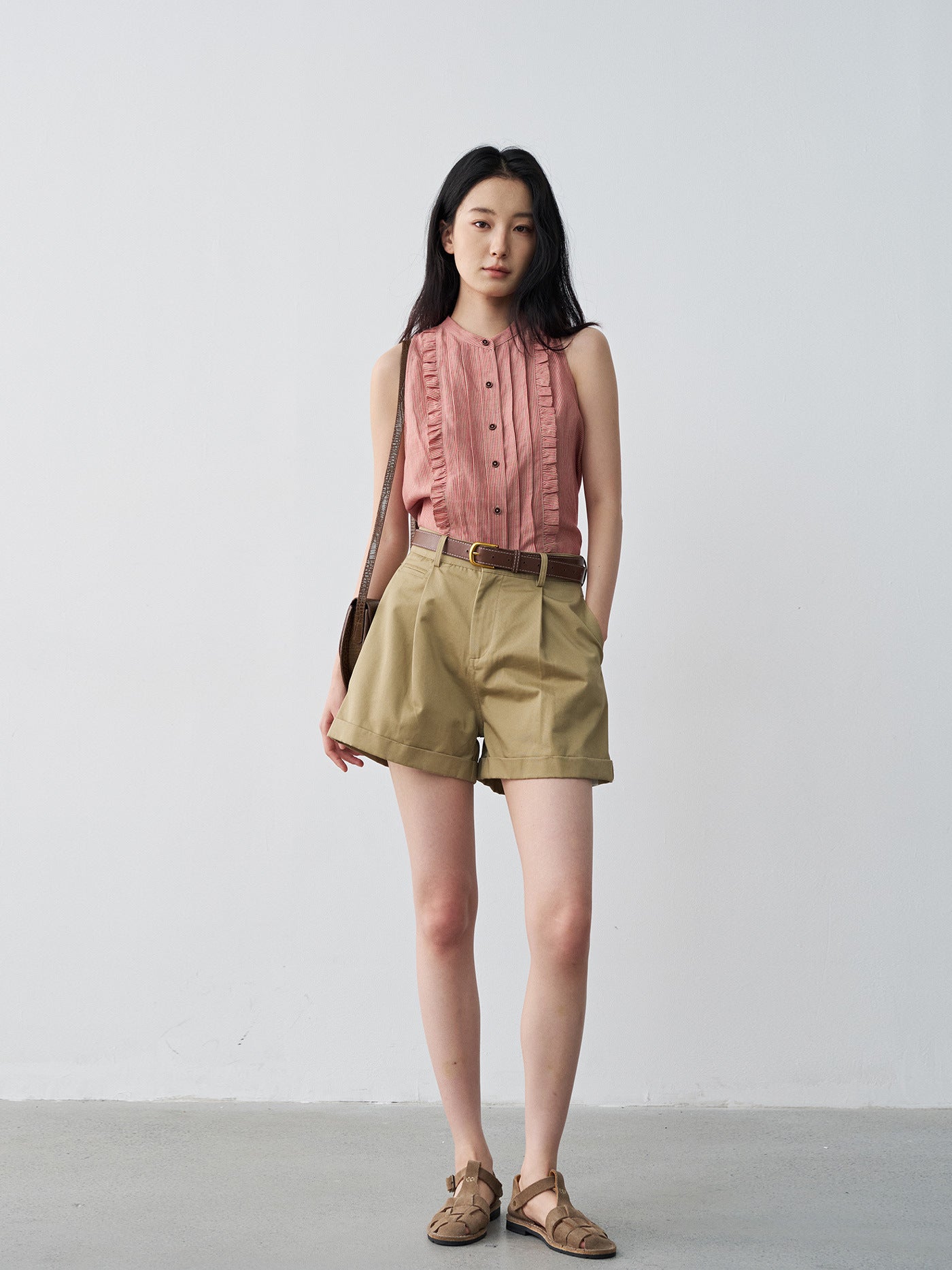 Pleated Mid-rise Rolled Edge Straight Leg Shorts