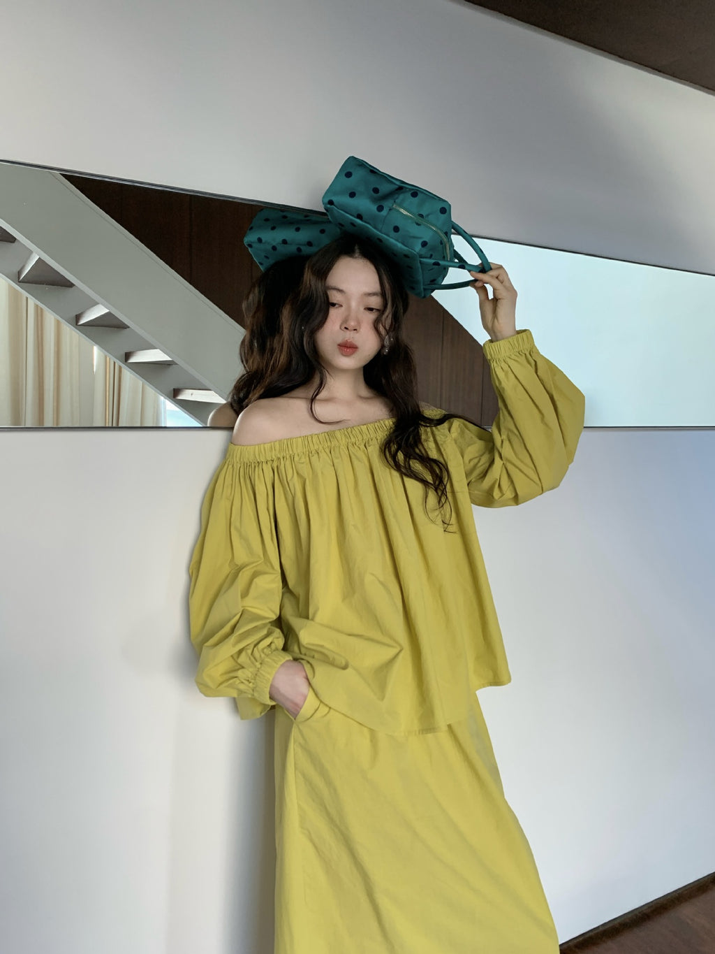 Off-Shoulder Balloon Sleeve Blouse Top