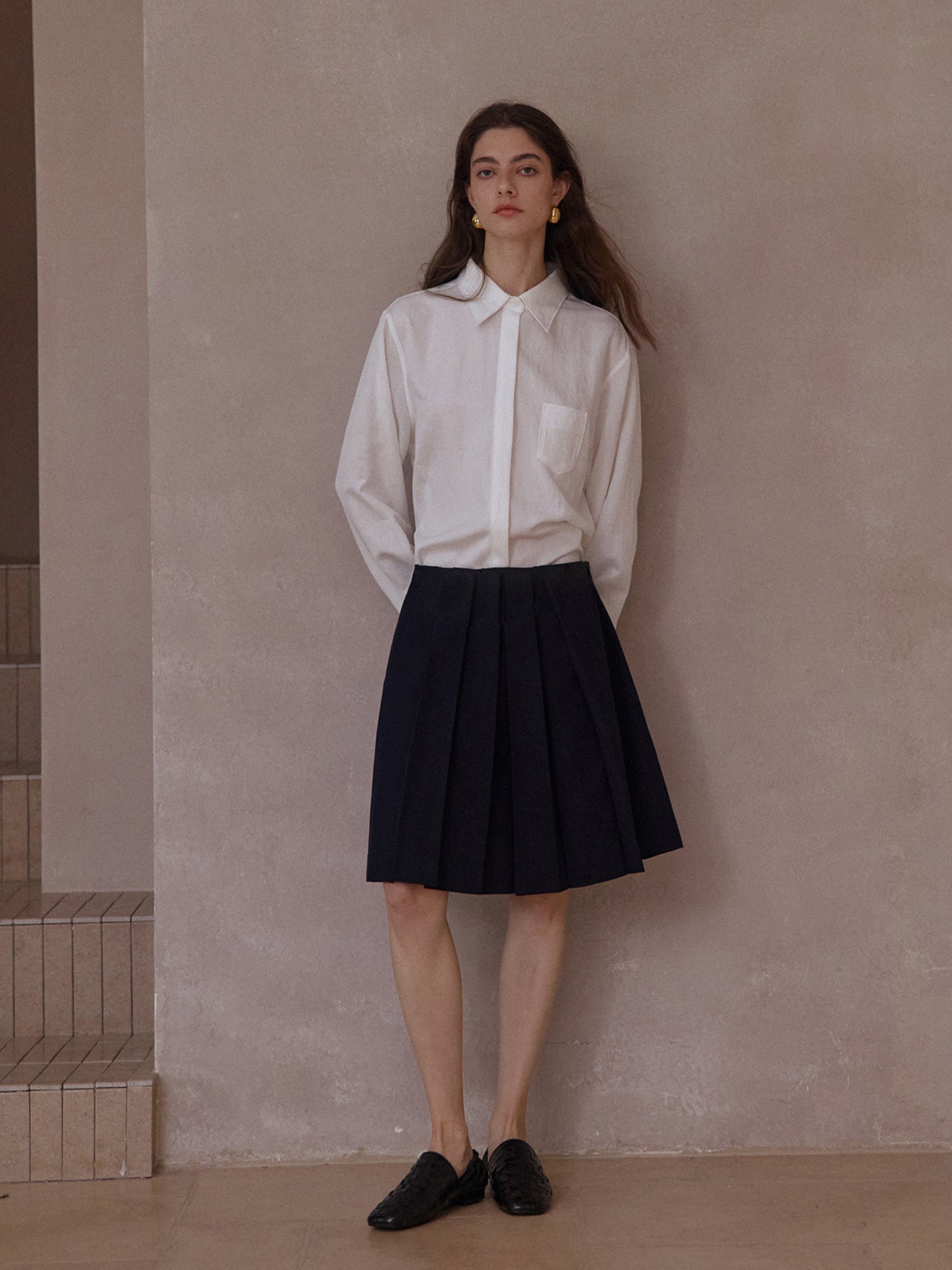 Raw Edge Contrast Classic Pleated Midi Skirt