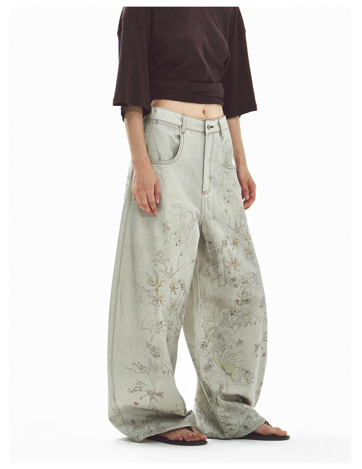 Stylish Flower Design Baggy Jeans