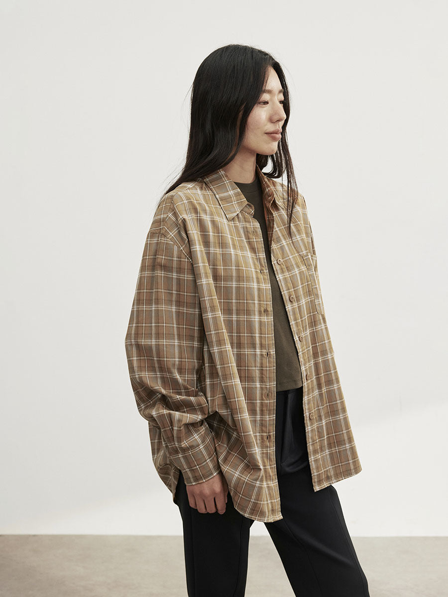 Relaxed Plaid Button-Up Long Sleeve Shirt