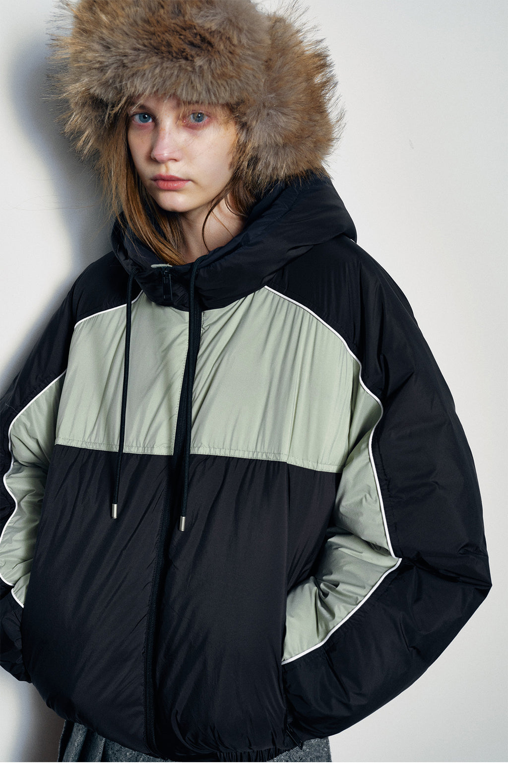 Retro Sports Contrast Duck Down Jacket
