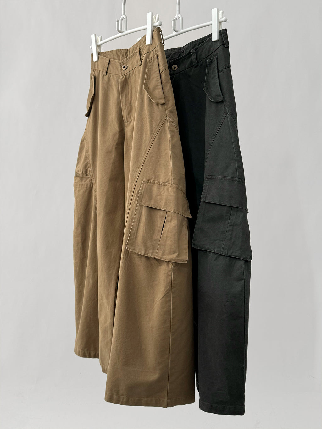 Baggy Wide Leg Cargo Pants with Angled Seam Detail