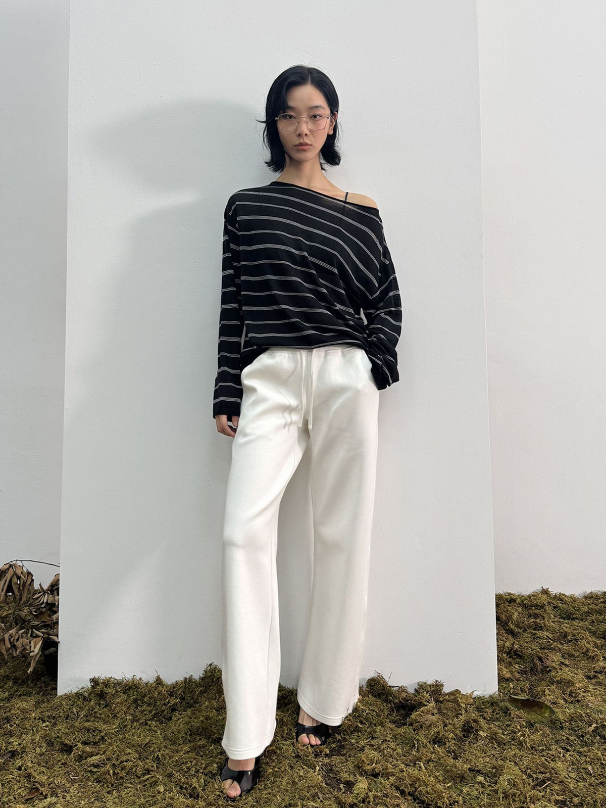 Soft Ultra-fine Wool Off-shoulder Striped Long-sleeve Top