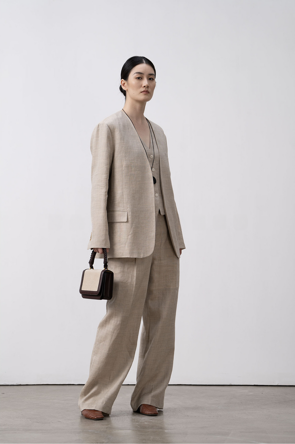 Premium Ramie Loose Oversized Suit Blazer and V-Neck Top