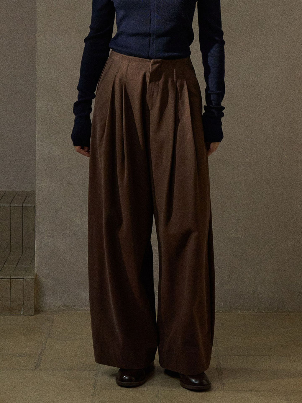 Pleated Drape Versatile Straight Leg Pants