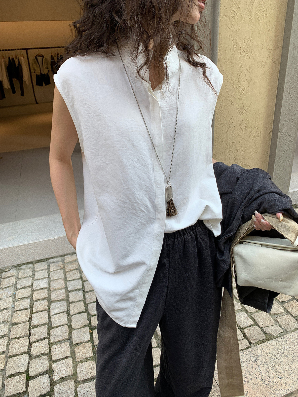 Elegant Sleeveless Stand Collar Versatile Shirt