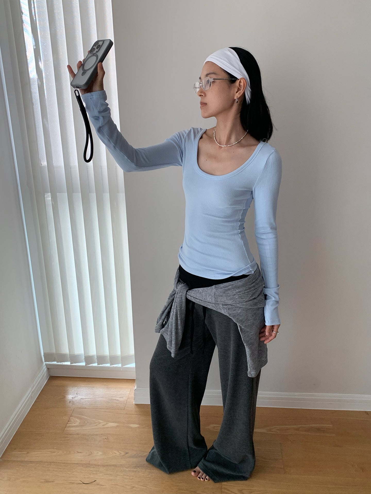 Scoop Neck Adjustable Open Back Long Sleeve Top