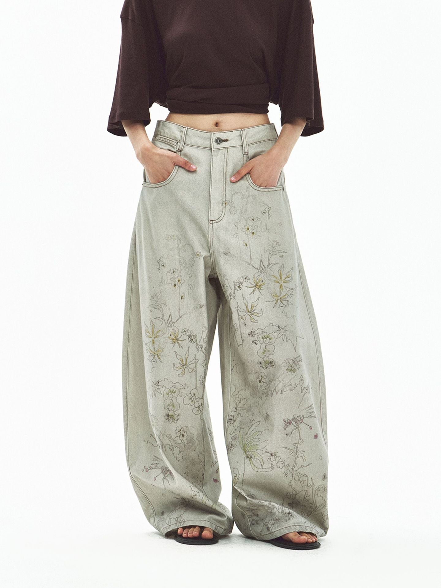 Stylish Flower Design Baggy Jeans