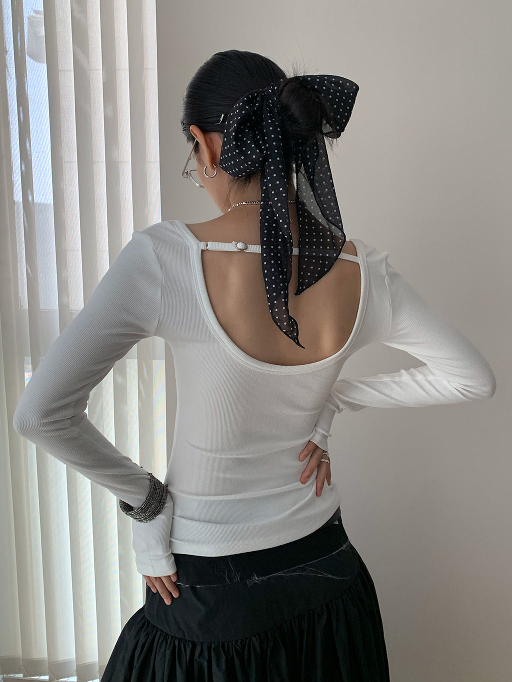 Scoop Neck Adjustable Open Back Long Sleeve Top
